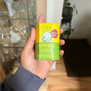 NWT‎ Smiski Hippers